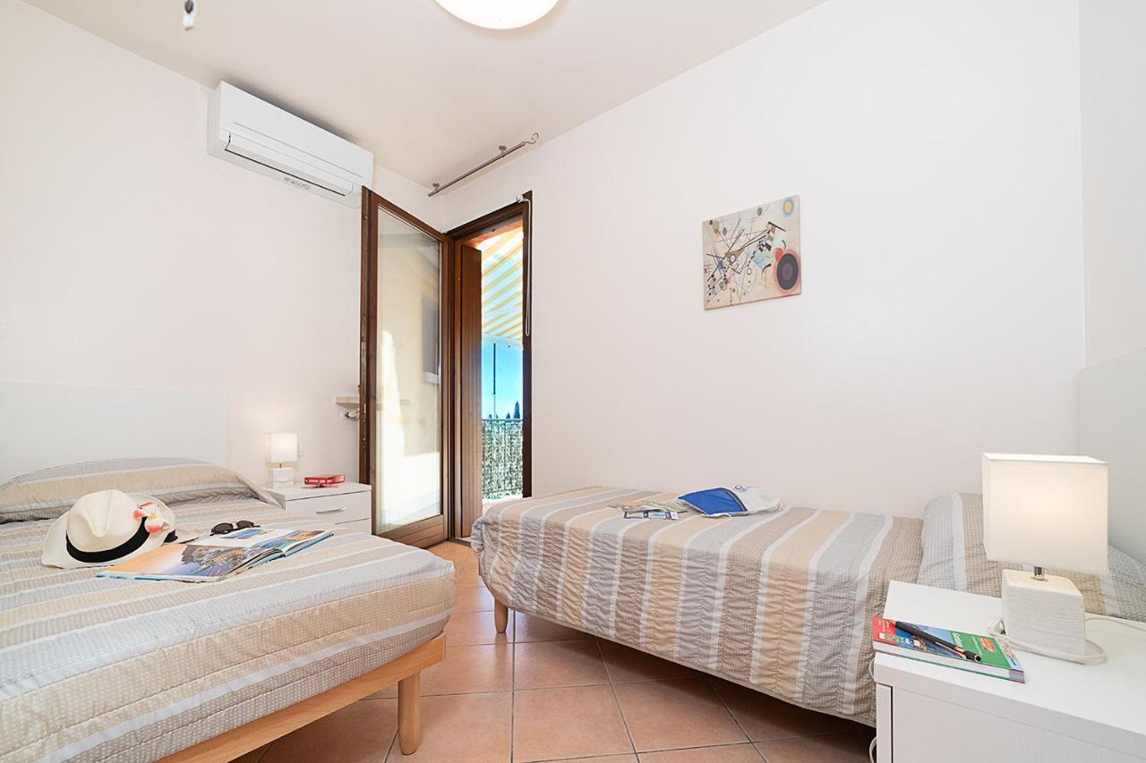 Apartment Blanco - Regarda Travel Lazise Exteriér fotografie